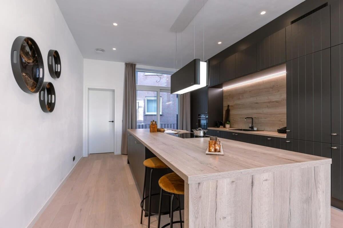 Luxurious Apartment In Town House Near The Beach Blankenberge Exterior photo